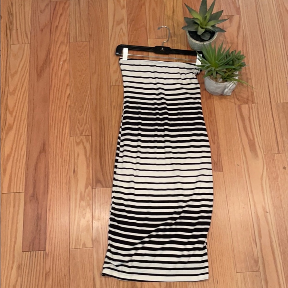 Women’s Midi Tube dress! ✨